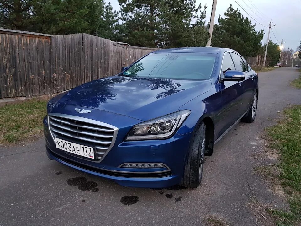 Генезис автомобиль отзывы. Hyundai Genesis 3. Hyundai Genesis 3.0 2014. Hyundai Genesis 3.0 at. Дженезис 2016 3.0.