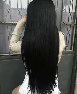 Длинные черные волосы