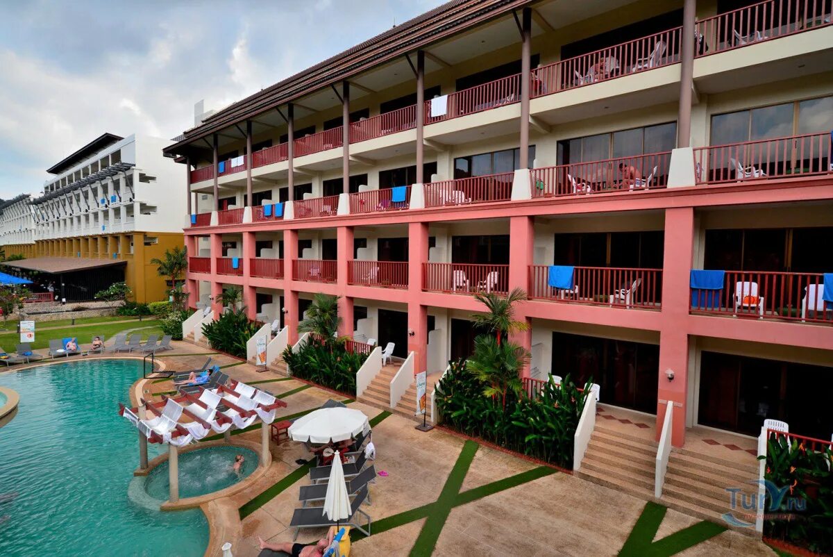 Отель си бриз. Отель си бриз паттайя. Карта си бриз пхукет. Си бриз резорт паттайя джомтьен. Сиа бриз тайланд.