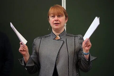 Представляя читателю новое понятие вартанова использует разнообразные
