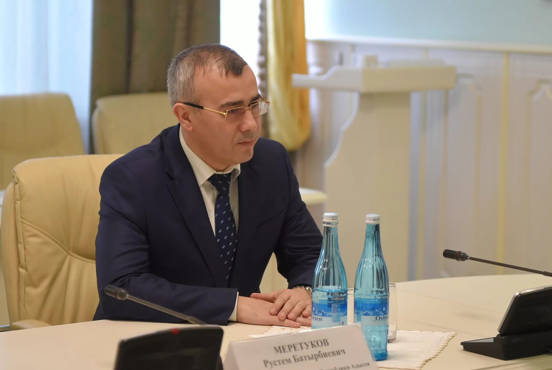 меретуков рустем батырбиевич. министр здравоохранения адыгеи. меретуков рустем батырбиевич министр. министр здравоохранения адыгеи. кумпилов мурат каральбиевич глава республики.