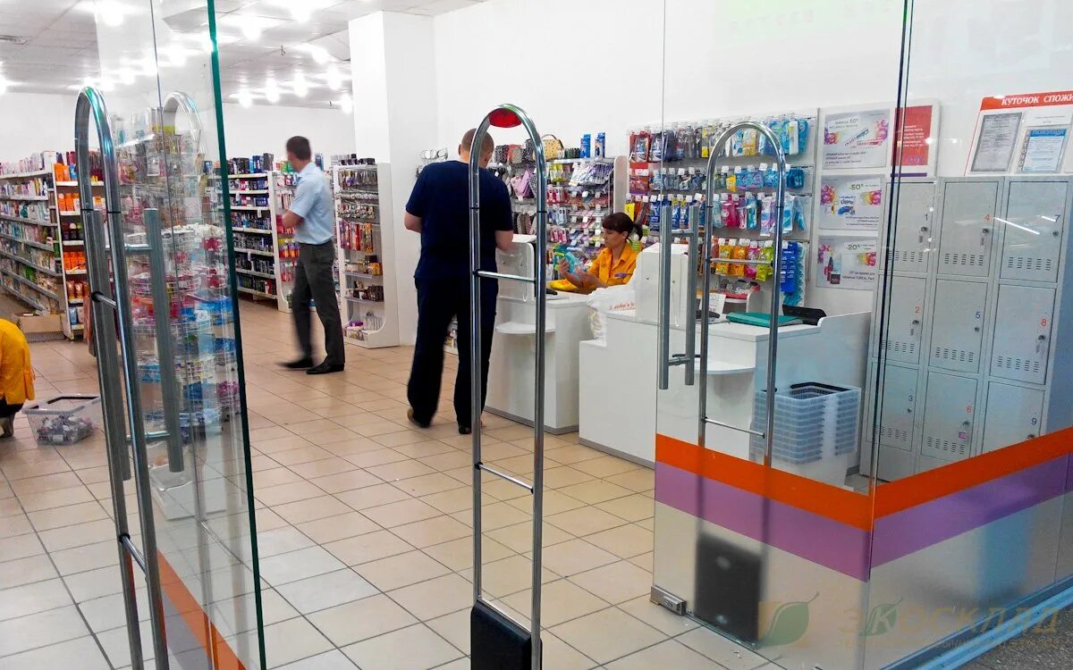 Sensormatic ultra exit acrylic 2. Venus антикражная система. Магнитные ворота. Противокражные ворота sensormatic. Антикражные ворота sun leader kp-204.