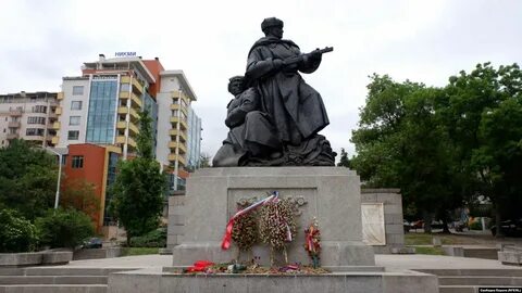 Памятник в софии