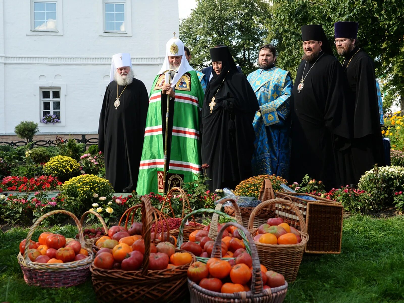 Дата выхода монастыря