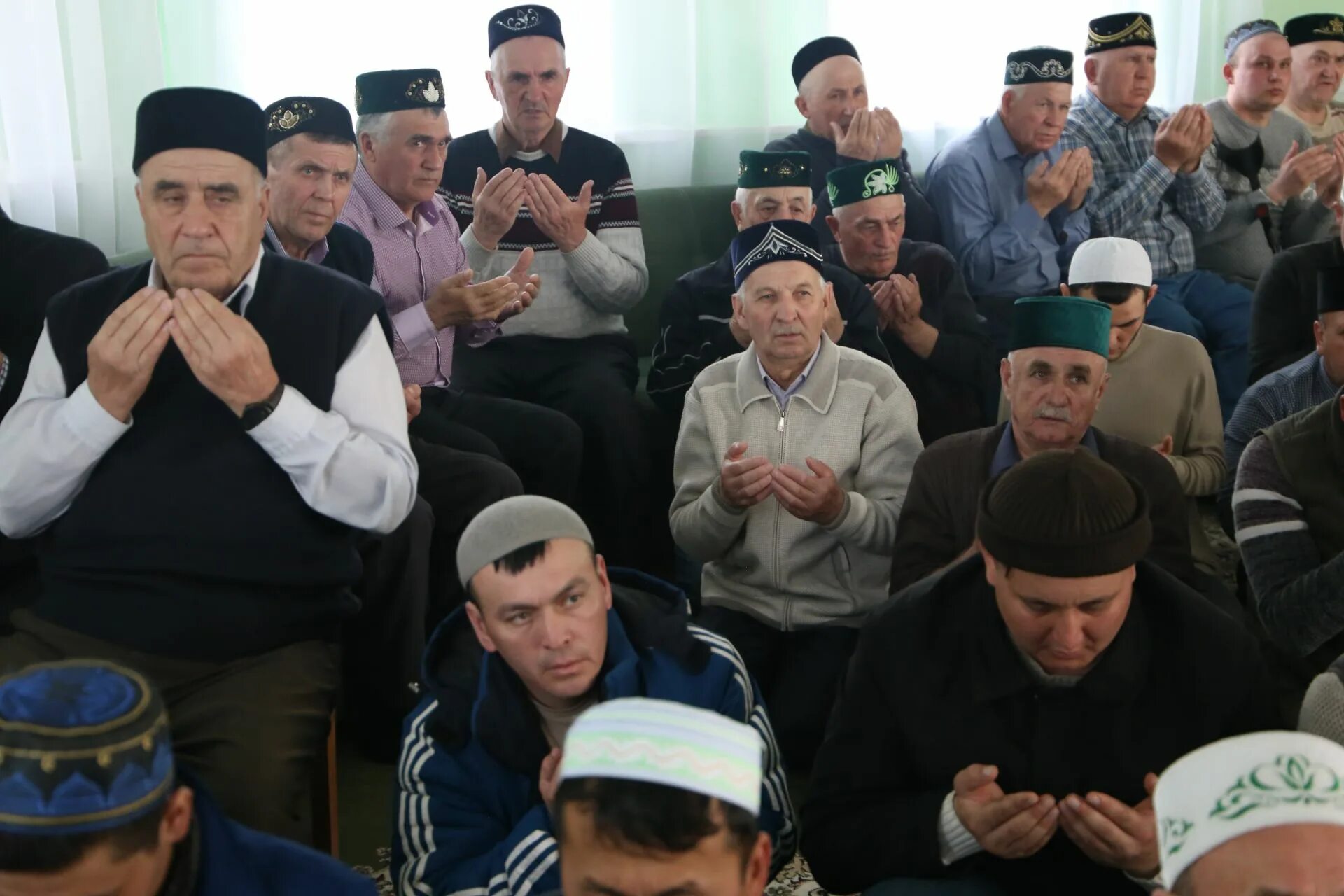 Праздники мусульман. Мусульманский календарь 2024. С новым годом по хиджре. Поздравление с новым годом мусульман. Праздники мусульман в 2024.