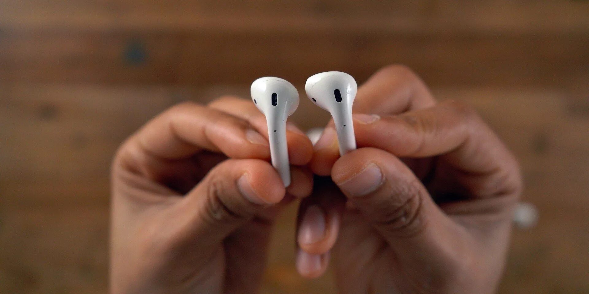 Почему беспроводной наушник заикается. Айрподс 2. Беспроводные наушники Apple Earpods Pro 2. Iphone AIRPODS Pro 2. Наушники Apple AIRPODS 3 Black Edition.