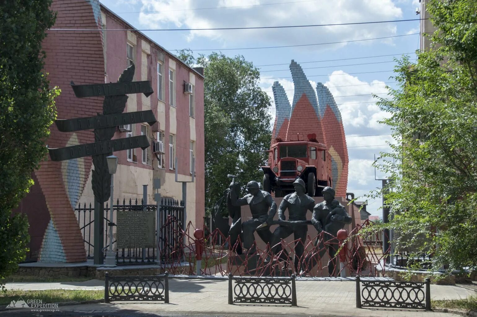 Тольяттинский музей пожарной охраны тольятти. Музей истории пожарной охраны оренбург. Музей пожарной охраны оренбург. Пожарный музей оренбург. Музей истории пожарной охраны оренбург.
