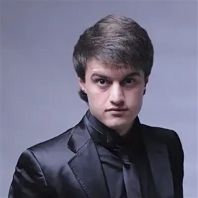 Девушка айдамира мугу. Айдамир мугу. айдамир мугу 2004. айдамир мугу кавказ.