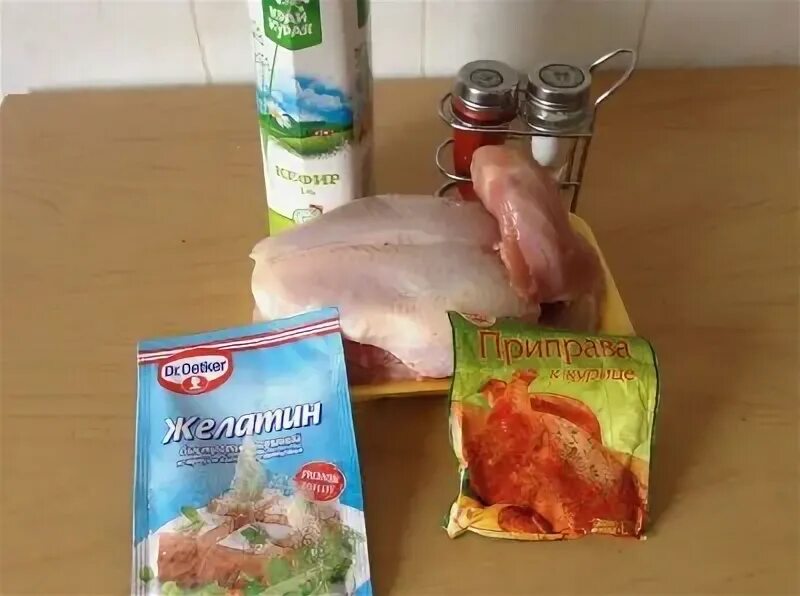 Куриный сок. Куриный рулет в бумажной коробке. как сделать курицу в желе в пакете.