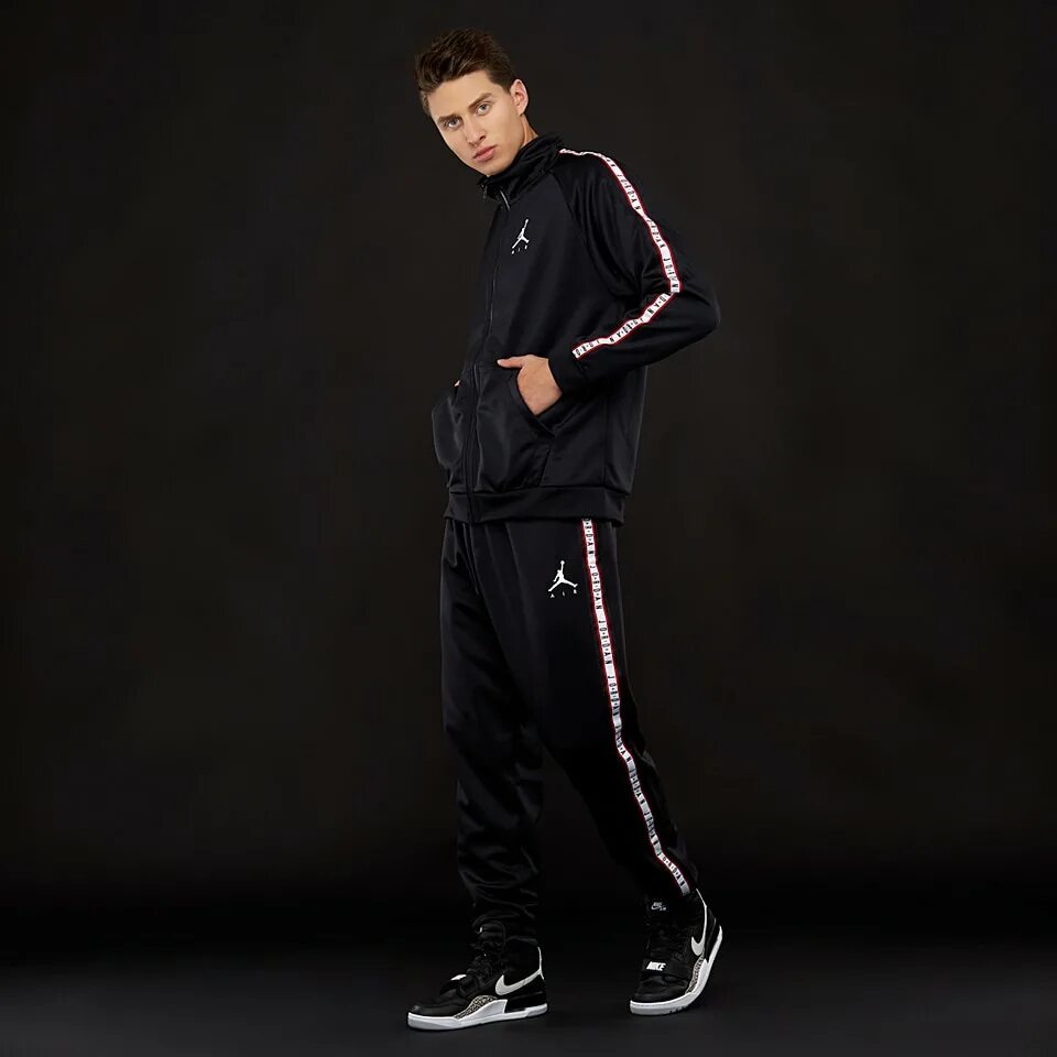 Костюм Nike Air Jordan мужской. Nike Jumpman спортивный костюм.