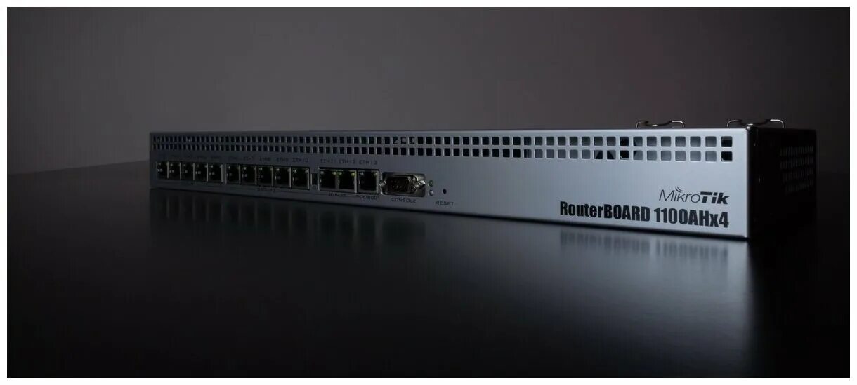 Маршрутизатор - mikrotik rb1100ahx2. Mikrotik routerboard rb1100ahx4 dude edition. Mikrotik routerboard rb1100ahx4 dude edition. Mikrotik rb1100ahx4. Mikrotik 1100ahx4.
