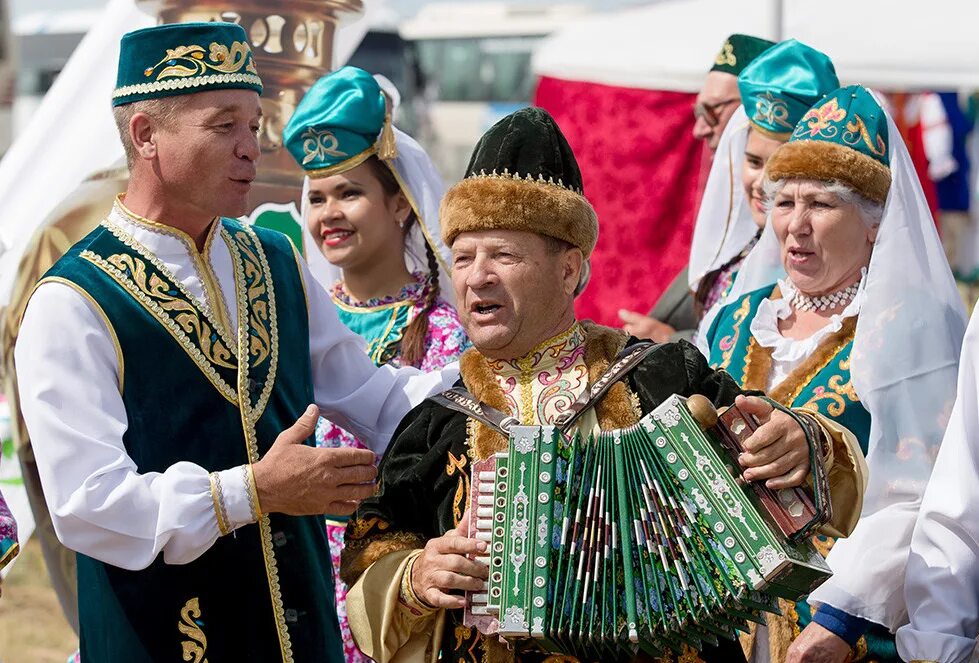 Уральские татары. Народы Урала татары. Культура татарского народа. Коренной татарин.