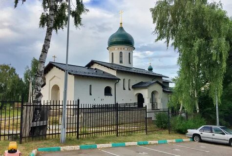 Храм саровского в москве