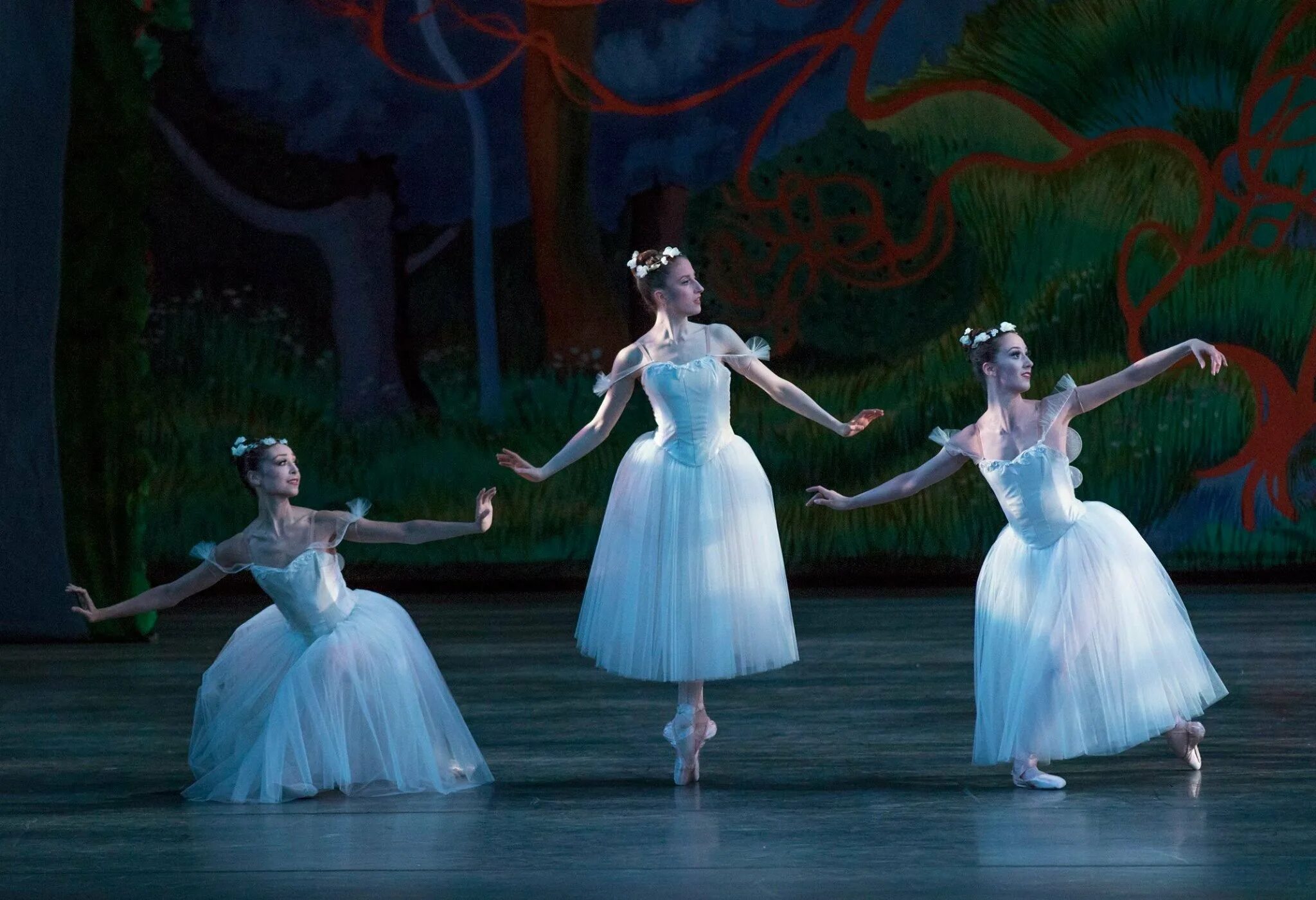Балет сильфида филиппо тальони. Балет жизель театр станиславского и немировича данченко. Балет сильфида бурнонвиль. Сильфида балет содержание. Сильфида балет мэдж.