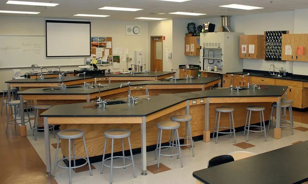Клас химии. Современное оборудование для школы. Современный кабинет химии. Кабинет химии в американской школе. Интерьер учебного класса.