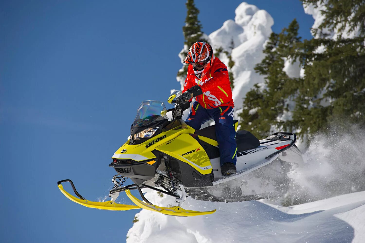 Горный снегоход Ski Doo. Ski Doo 1000 горный. Ski Doo 900 горный желтый. Снегоход Ski-Doo горы