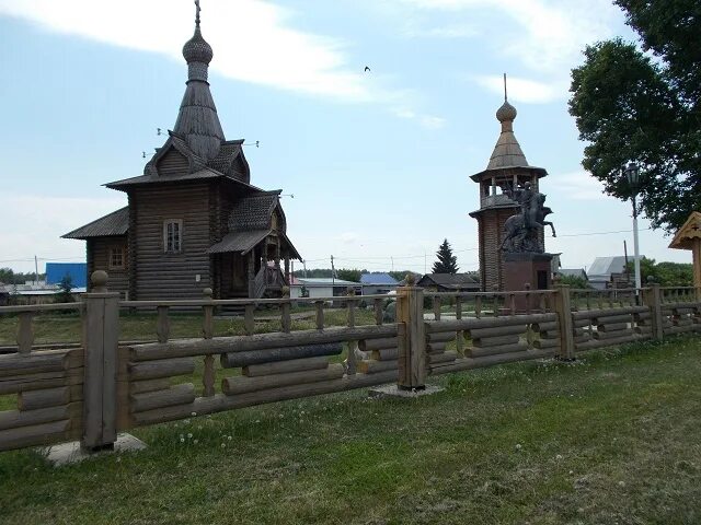 Купить большеречье. Старина Сибирская Большеречье. Старина Сибирская, Большеречье Омская область. Старина Сибирская Большеречье кузнец. Большеречье достопримечательности.