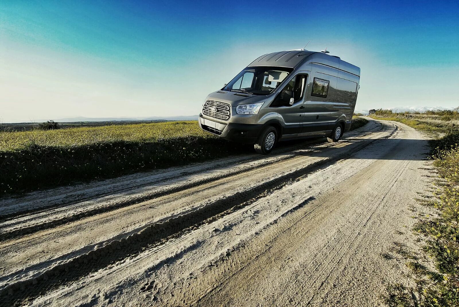 Транзит данных. Ford Transit 2023. Ford Transit Ey. Новый Форд Транзит 2023. Ford Transit 2021 грузовой.