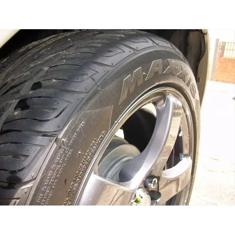 Шины максис виктра. Maxxis ma-z4s Victra. Maxxis ma z4s r16 205 40. Maxxis ma-z4s Treadwear. Maxxis (Максис) ma-z4s Victra.