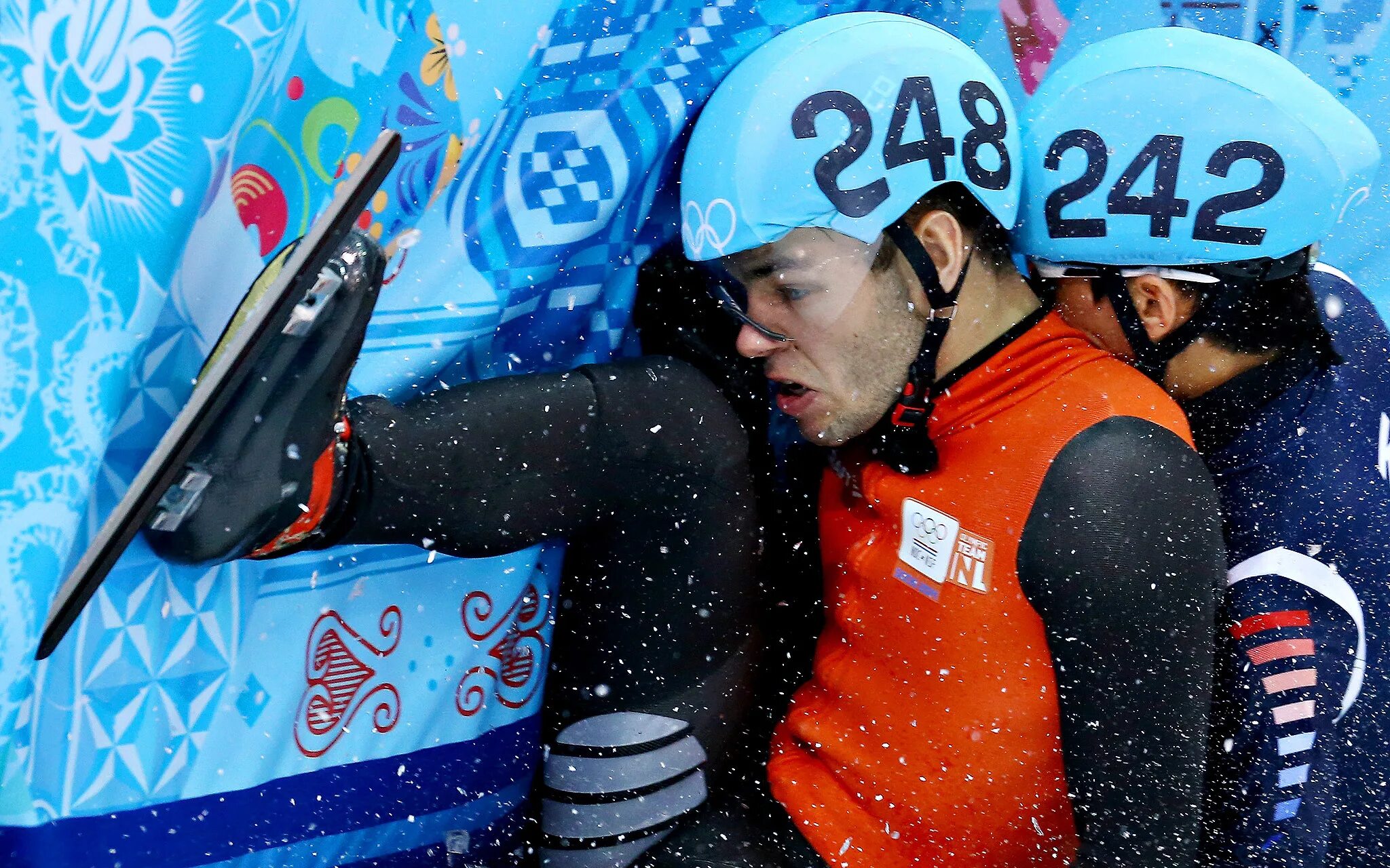 Церемония закрытия зимних олимпийских игр 2014. Церемония открытия олимпийских игр в сочи 2014. Зимние олимпийские игры в сочи 2014. Церемония закрытия зимних олимпийских игр в сочи 2014. Сочи столица олимпиады 2014.