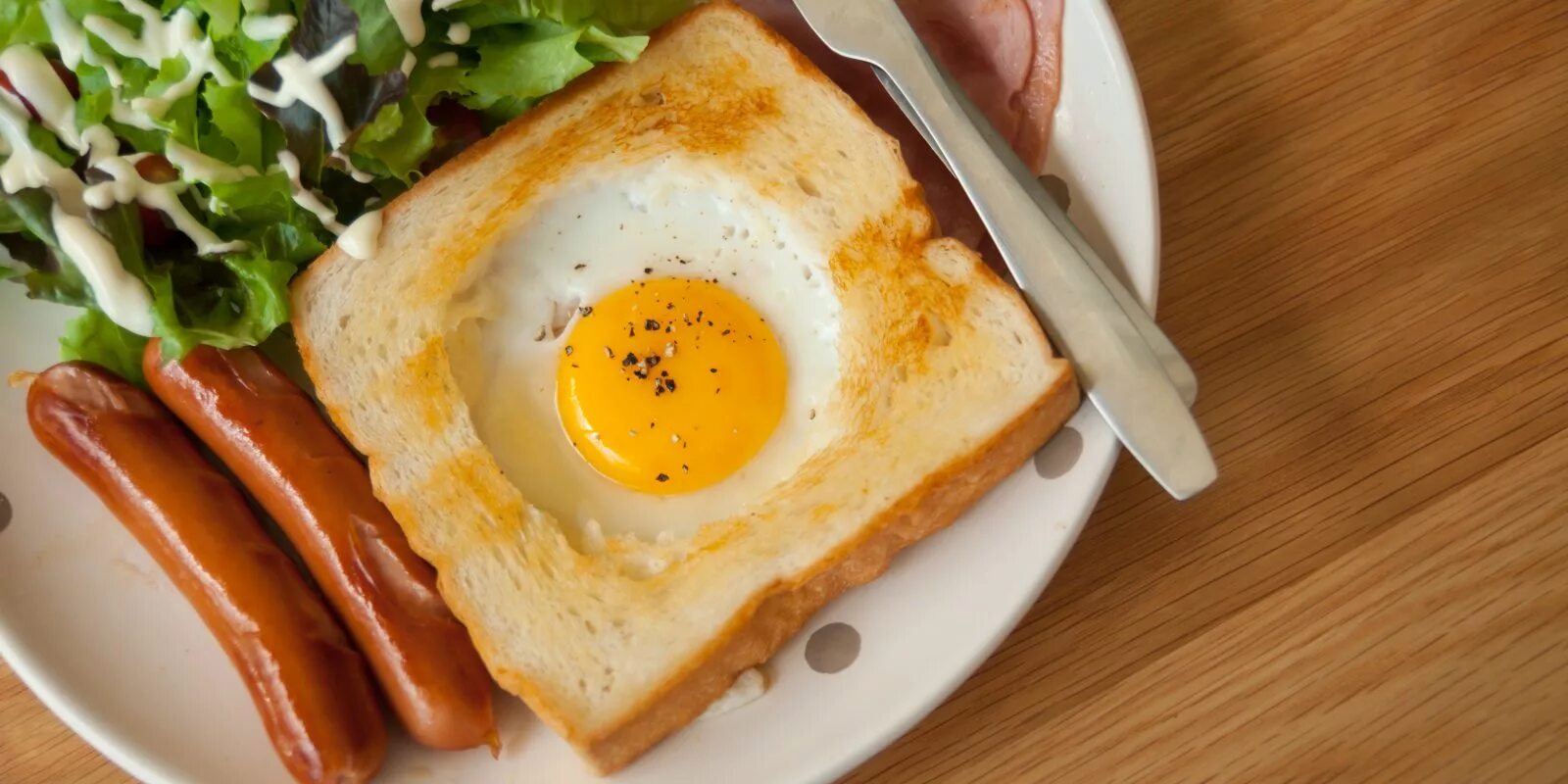 Что приготовить легко и быстро на завтрак. Яичница. Завтрак с яйцом. Красивая яичница. Оригинальный завтрак из яиц.