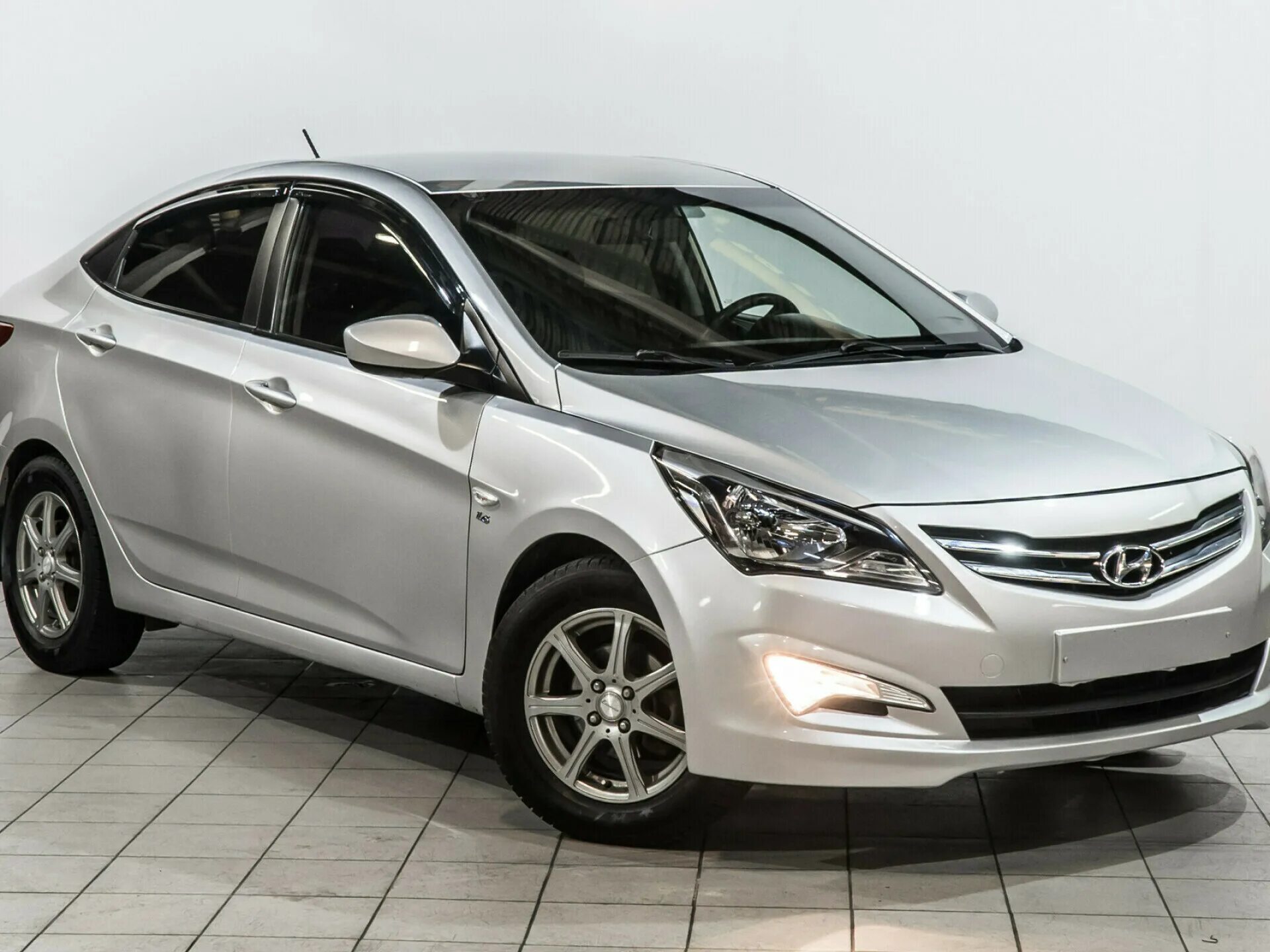 Hyundai Solaris 2015. Солярис 1 2015. Хендай Солярис 2015г. Солярис 2015 1.6 автомат. Hyundai 2015 купить