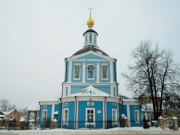 Церковь вознесения словущего в сергиевом посаде. Воскресенская сергиев посад. Воскресенская сергиев посад. Храм воскресения христова сергиев посад. Воскресенское подворье троице-сергиевой лавры.