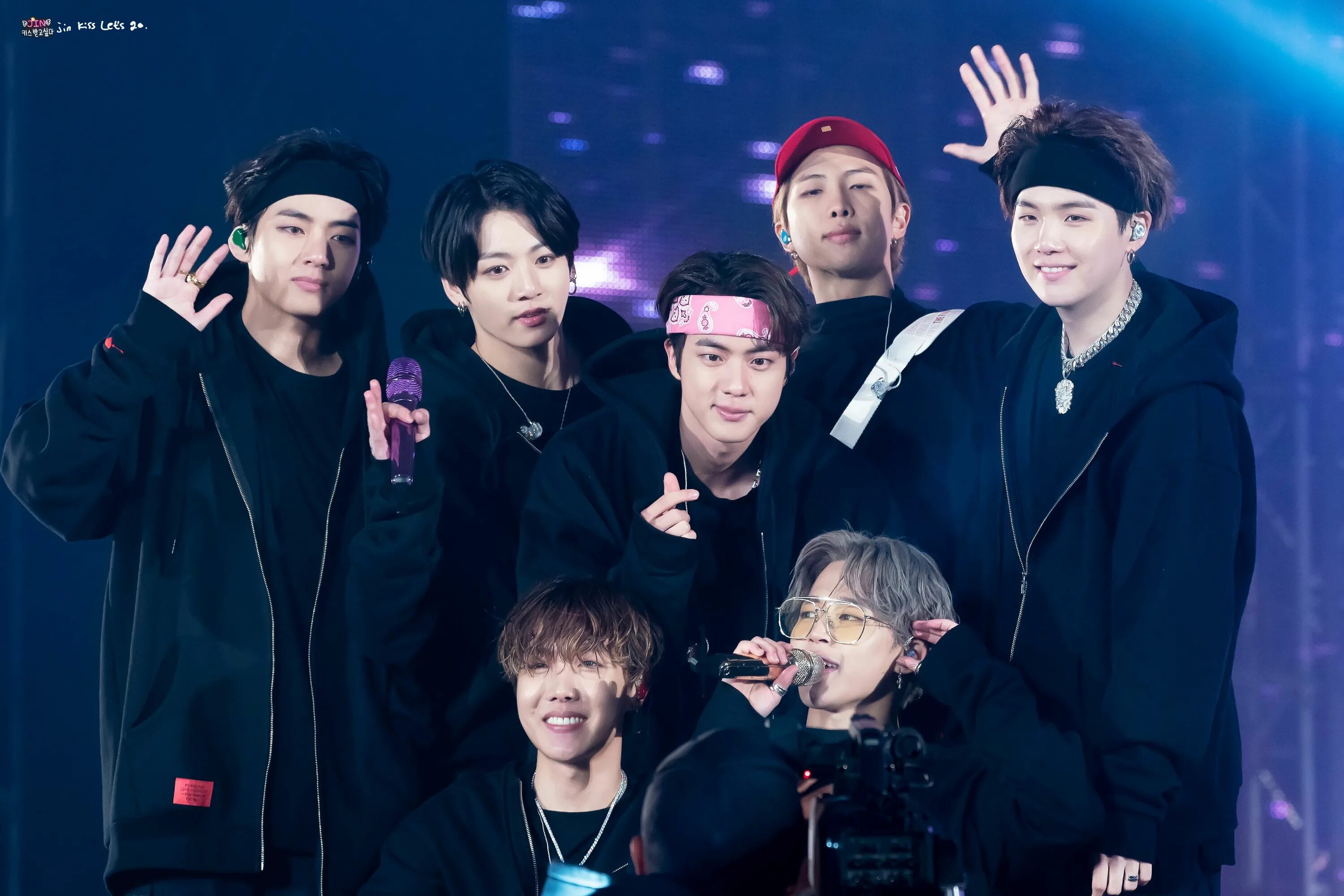 Bts выступления. Bts ot7. концерт бтс 2019. арми корея бтс. bts ot7 2019.