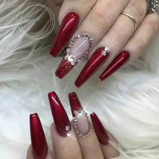 Красные длинные ногти дизайн