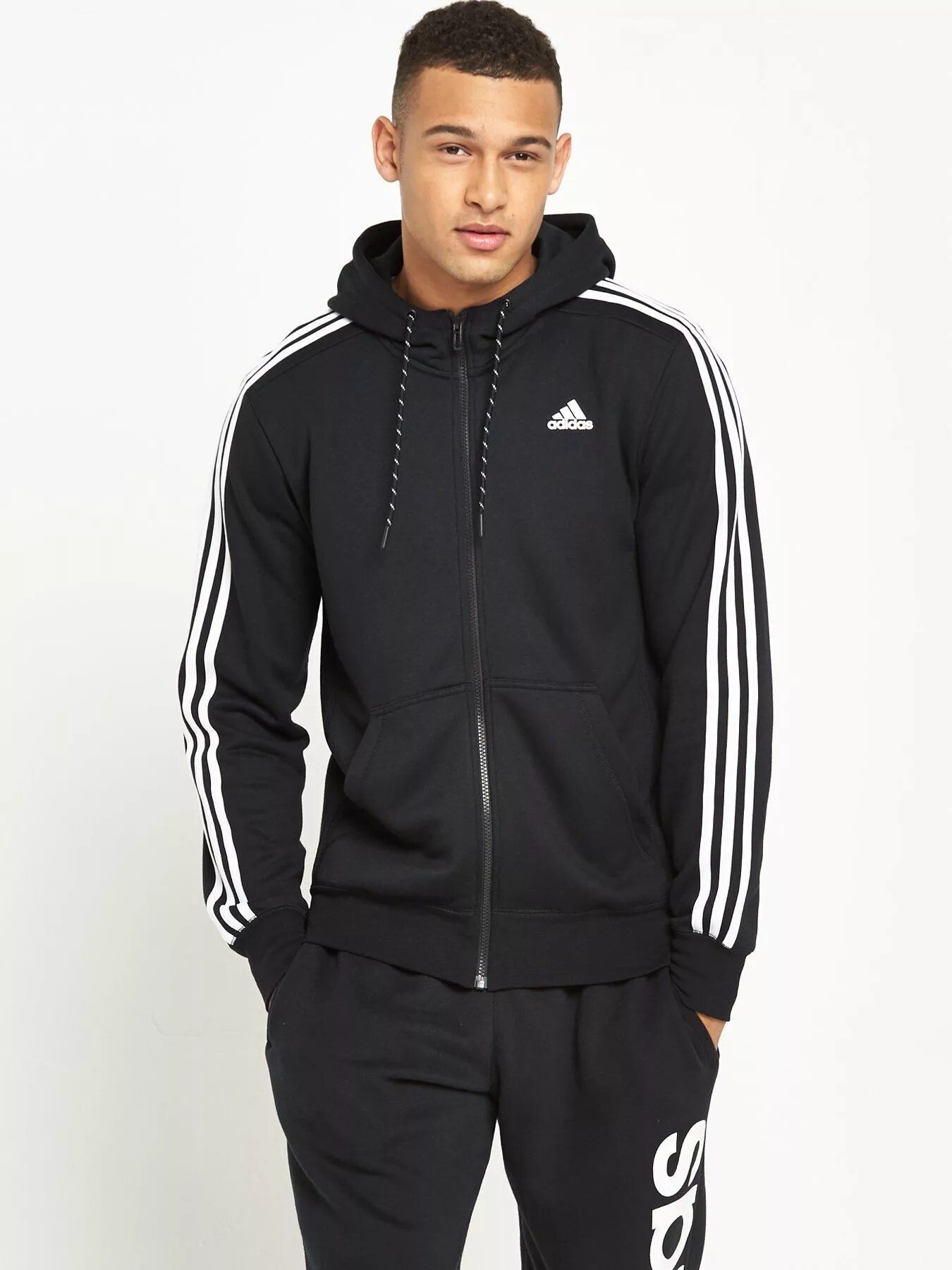 Adidas Tracksuit. Спортивный костюм адидас мужской 2023. Adidas спортивный костюм мужской черный 2023. Adidas спортивка черный мужской 2023. Спортивные костюмы магазине адидас