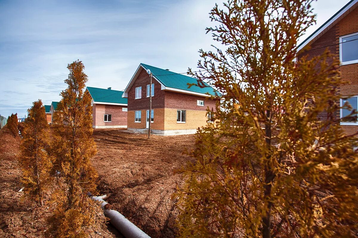 Купить недвижимость в великом новгороде. Нанино Великий Новгород. Великий Новгород коттеджный поселок Нанино. Нанино 2 Великий Новгород. Нанино дома.