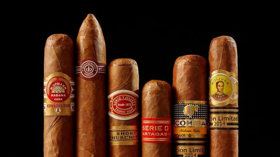 Какие сигары лучше. Сигары куба cohiba. сигары гавана куба cohiba. кубинские сигареты cohiba. кубинские сигары на кубе.