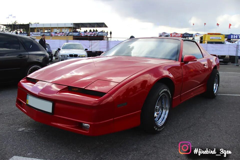 Pontiac firebird 3. Pontiac firebird 3 gen. pontiac firebird 3 поколения. pontiac firebird 1987. pontiac firebird 3 tuning.