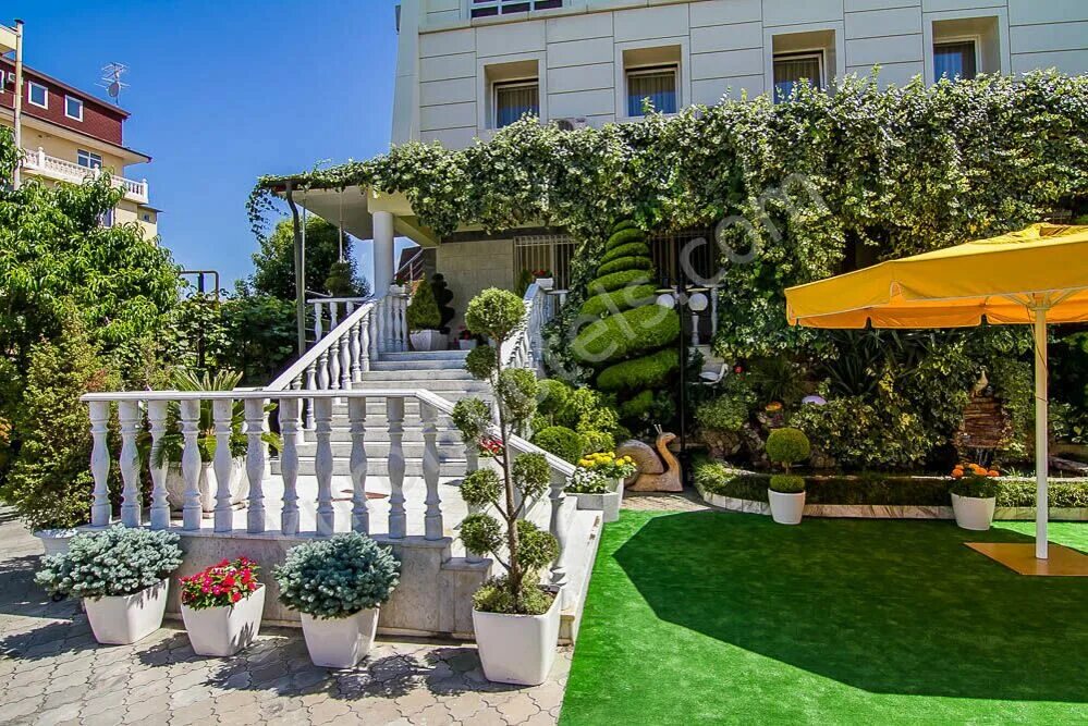 Светлана адлер гостевой. Отель светлана геленджик циолковского. Гостевой дом светлана лазаревское. Гостиница светлана адлер ул богдана хмельницкого 58а. Гостевой дом светлана адлер.