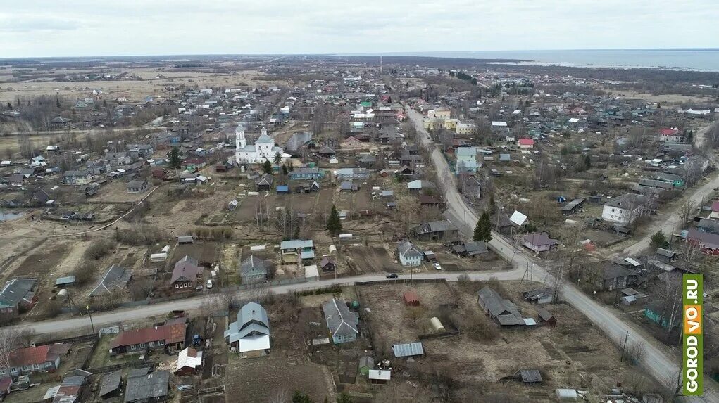 Село Кубенское Вологодского района. Вид с квадрокоптера. Вид с дрона. Деревня вид с дрона. Город нея сверху