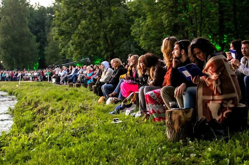 Ночь музыки в гатчине. Ночь музыки в гатчине. Фестиваль "гатчина – венеция севера". Ночь музыки в гатчине 2024. Ночь музыки в гатчине 2024.