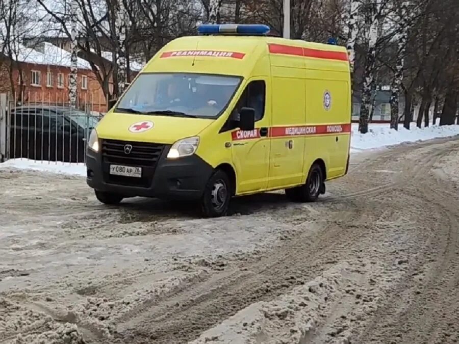 Номер скорой ярославль. Маршрутка скорой помощи. Скорая область. Машина неотложной помощи.