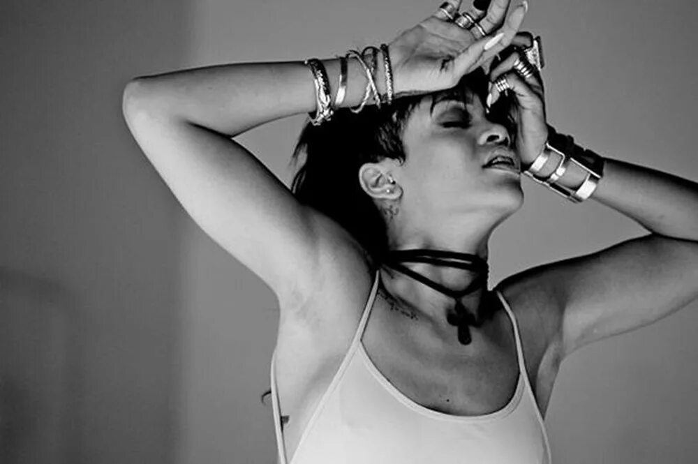What now she need. Рианна what now. рианна фото из клипов. rihanna 2012 unapologetic. rihanna what now video.
