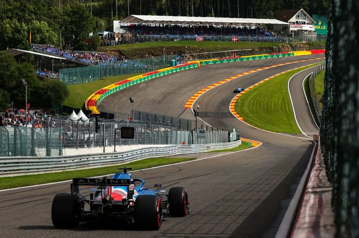 Spa Francorchamps f1. F1 2022 Spa Francorchamps. Формула 1 спа Франкоршам. F1 2022 Spa Francorchamps start. Ф 1 29