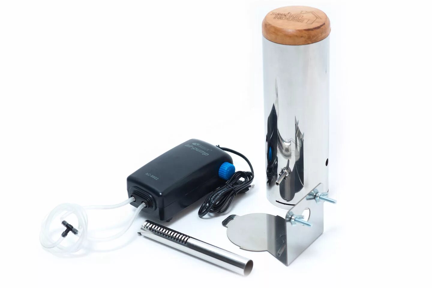 Дымогенератор для холодного фильтром. Дымогенератор коптильня холодного. Дымогенератор orm 900 rc. Дымогенератор для холодного фильтром. Дымогенератор std 106 автомобильный.