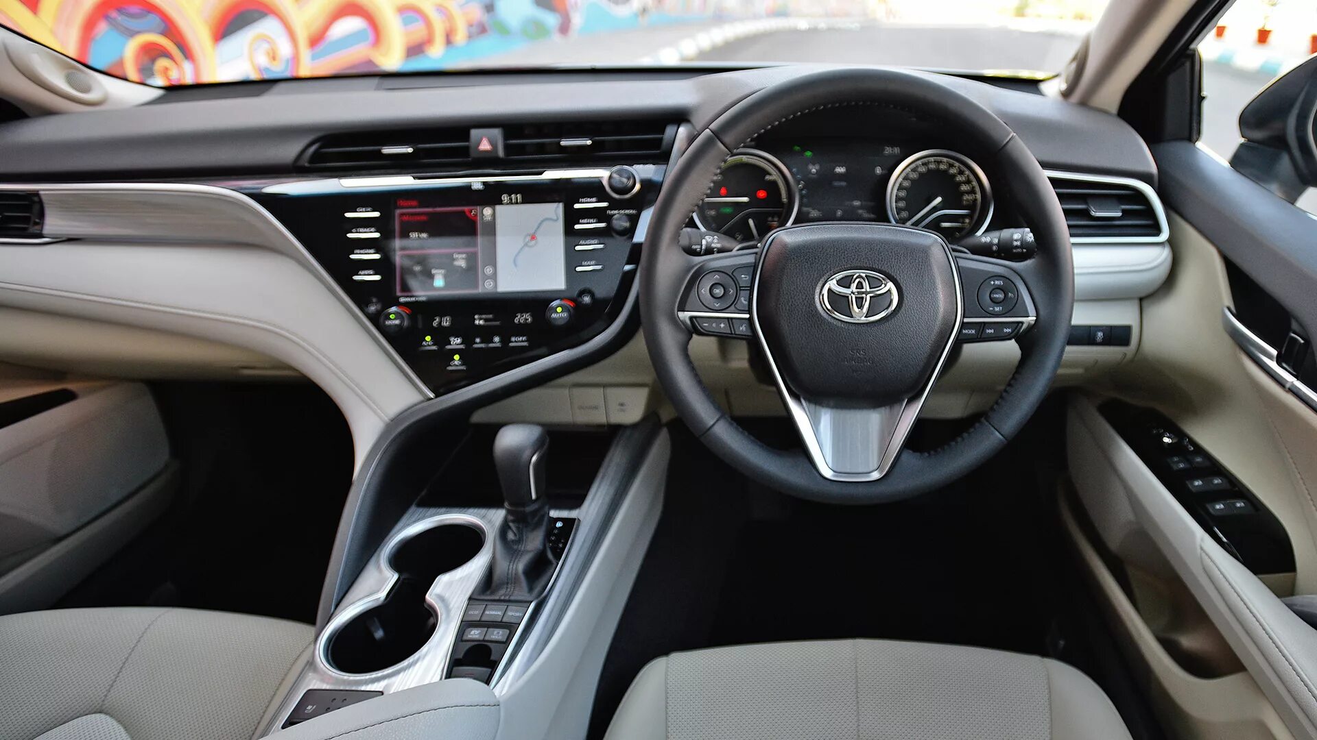 Тойота Камри 3.5 2021. Toyota Camry 2021 Interior. Toyota Camry 2022 салон. Тойота Камри 2021 салон. Тойота камри 2022 цена в салоне