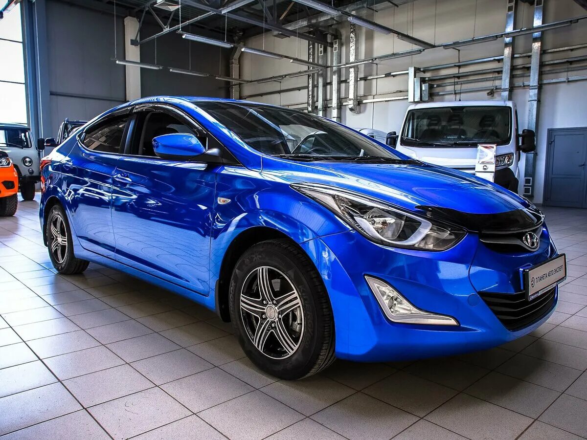 Синяя элантра. Hyundai elantra 2015 синяя. хендай элантра 2015 синяя. hyundai elantra синяя. элантра md рестайлинг синяя.