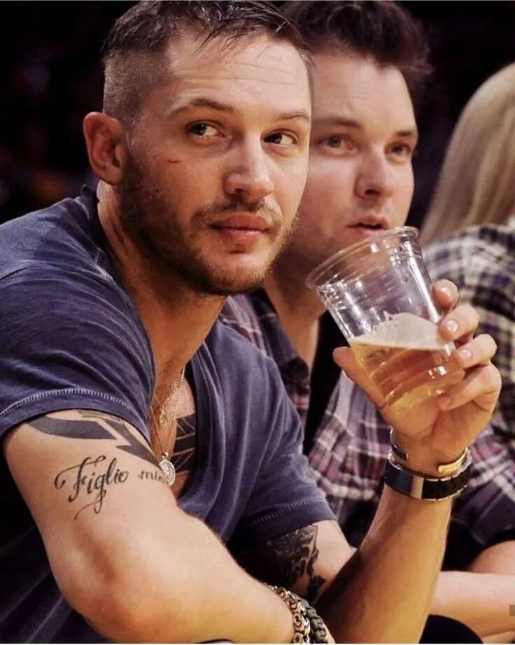 Hot tom. Том Харди. Том Харди 2008 год. Tom Hardy 2012. Том Харди 2012г.