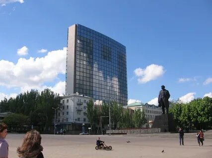 Донецк площадь