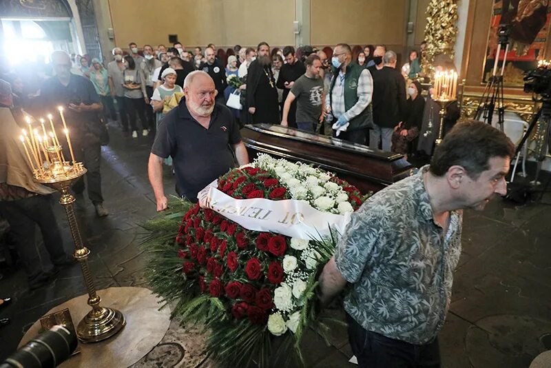 В Москве простились с Петром Мамоновым - Москва 24, 17.07.2021