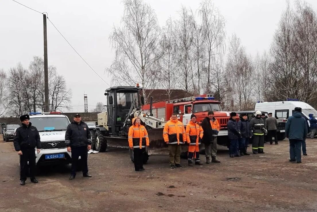 Новости дня брянской области. Пожар в Климово Брянской области. ПСЧ 22 Климово Брянской области. Пожар в Климово Брянской области сегодня. Происшествия в Навлинском районе Брянской области.