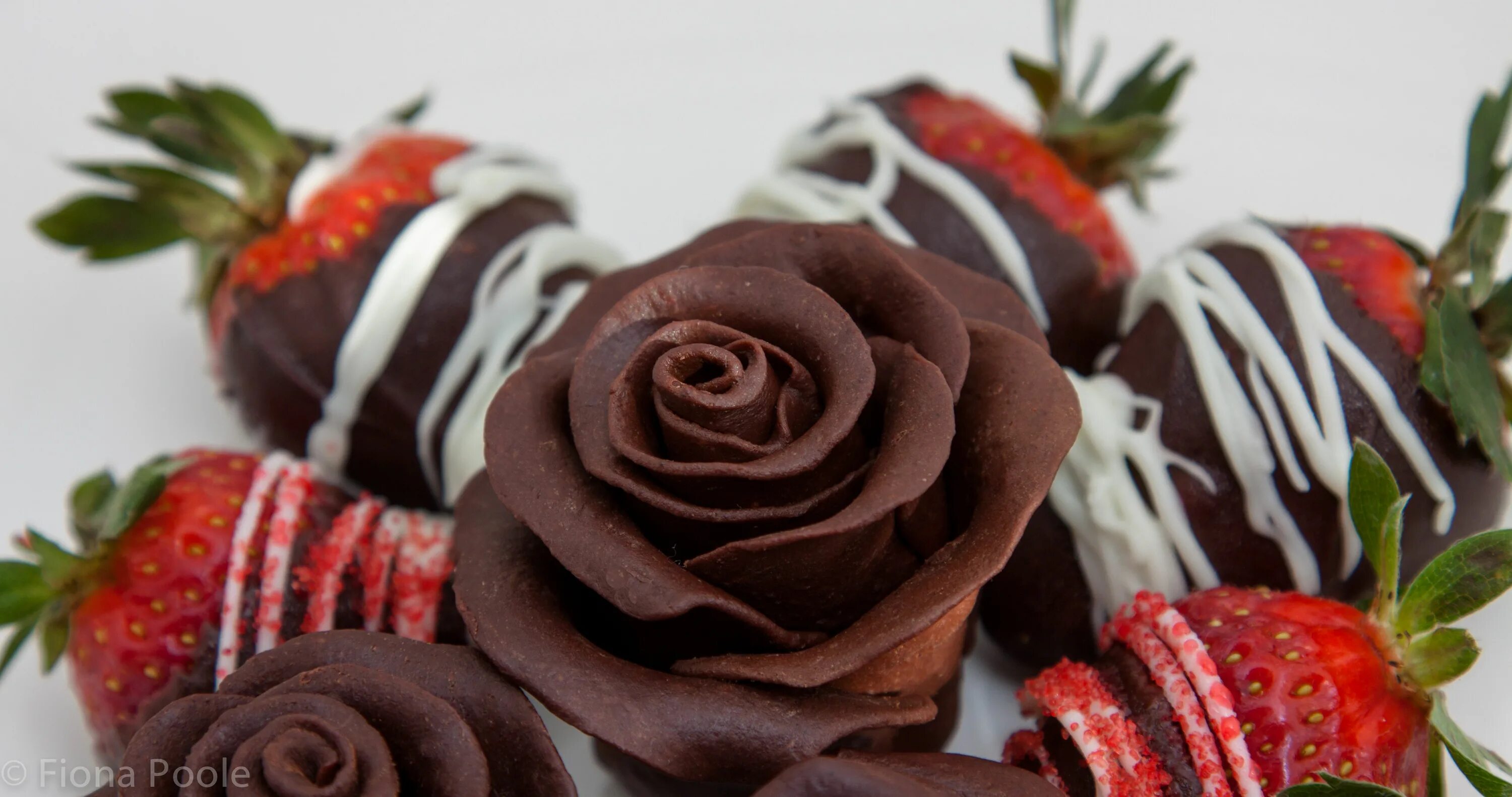 Valentines Day Messages And Wishes Greetings Loved Ones Rose bouquet valentines,
