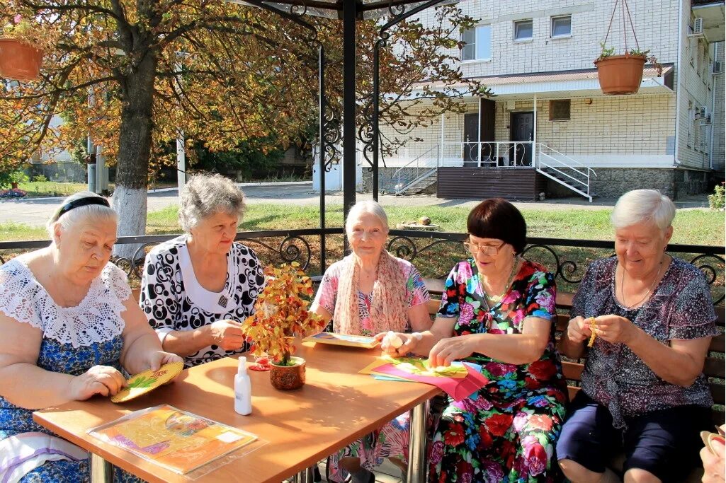 Дом инвалидов краснодарский край. Асусон то ярковский дом-интернат для престарелых и инвалидов. Дом инвалидов краснодарский край. Тёплые беседы пансионат москва. Горячий ключ дом интернат для престарелых и инвалидов.