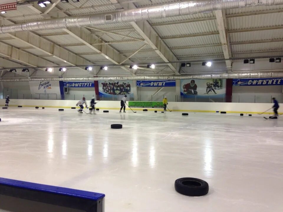 Фок кристаллик массовые катания. Кристаллик саратов солнечный. Гиагинская спорткомплекс кристалл. Фок кристалл валдай. Фок кристаллик.