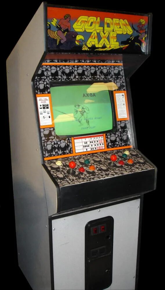 Старые игровые автоматы где дают деньги. Игровые автоматы Голден акс. Golden Axe на игровых автоматах. Аркадный игровой автомат Sega. Аркадный игровой автомат Resident Evil.